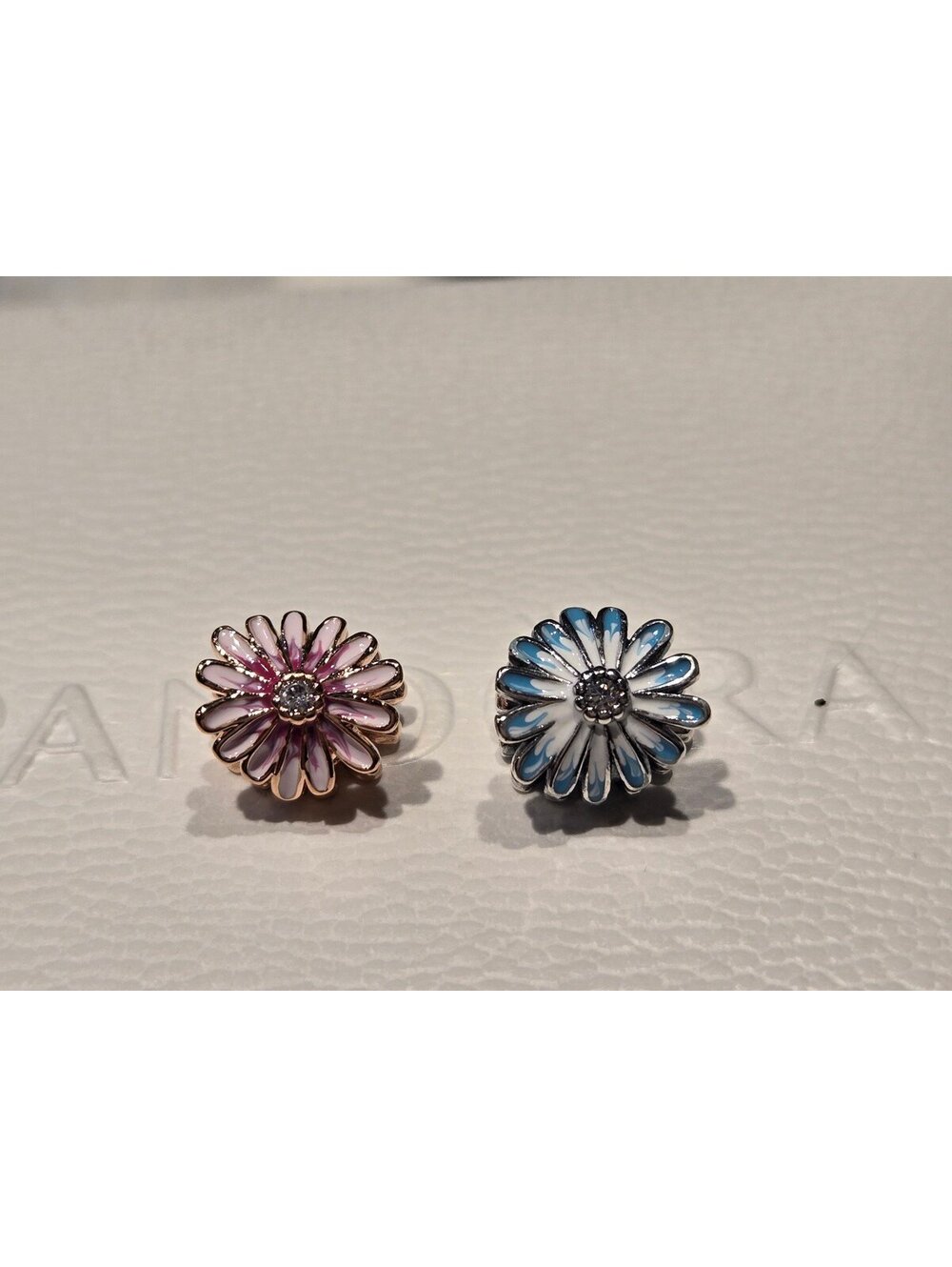 New Pandora charm s925 ale flowers